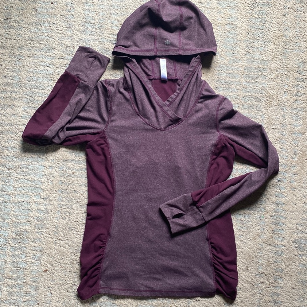 🌴 5/$50 Sporty Hoodie w/reflective accents Wms M
